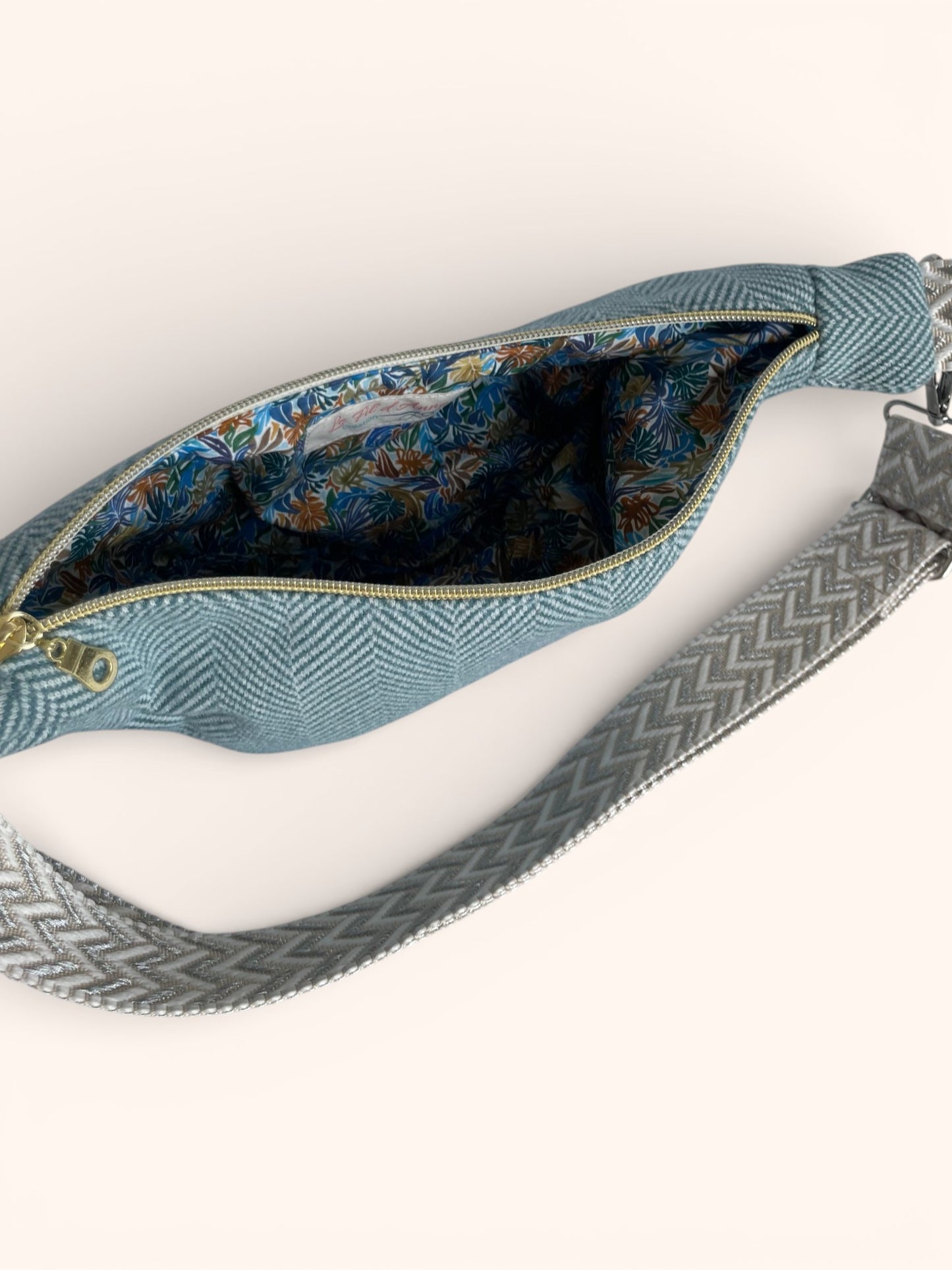 Sac Demi Lune Chevron Bleu